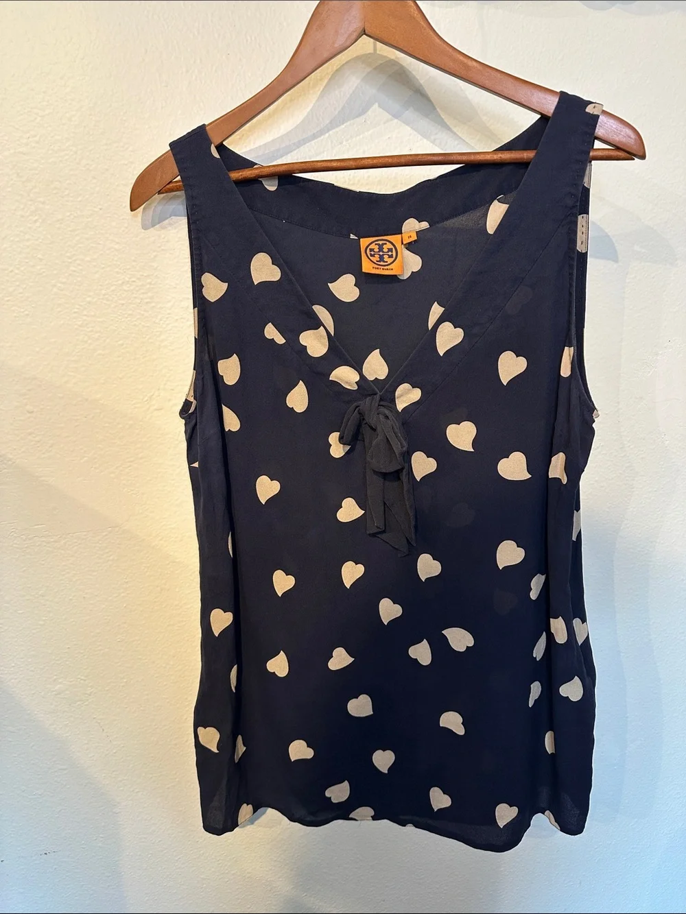 100% Silk Tory Burch Navy Sleeveless Heart-Print Tie-Front Camisole 14